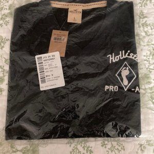 Hollister Navy Blue V Neck T Shirt - Men - New in package